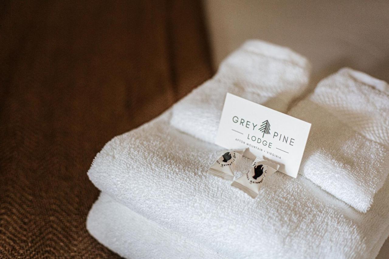 واينزبورو Grey Pine Lodge الغرفة الصورة