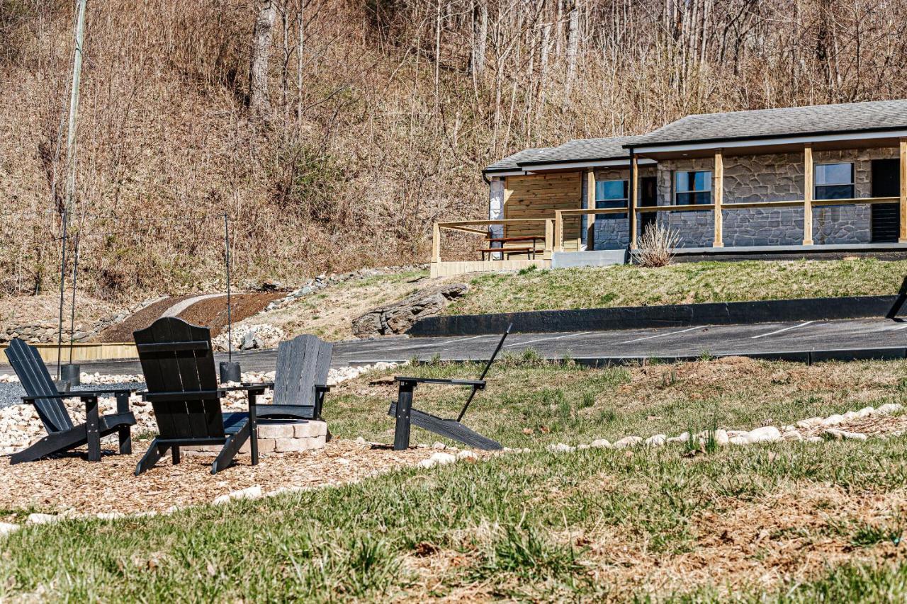 واينزبورو Grey Pine Lodge الغرفة الصورة