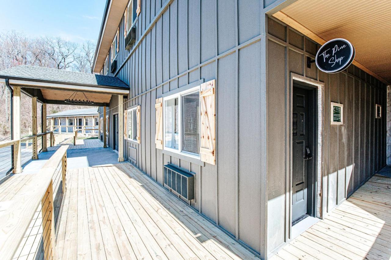 واينزبورو Grey Pine Lodge المظهر الخارجي الصورة
