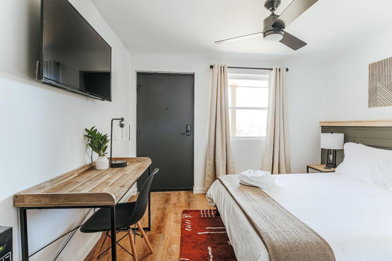 واينزبورو Grey Pine Lodge الغرفة الصورة
